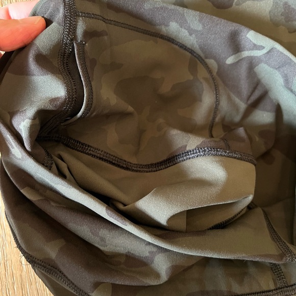 Lululemon Wunder Under High-Rise Tight 25" size4 - Picture 4 of 5